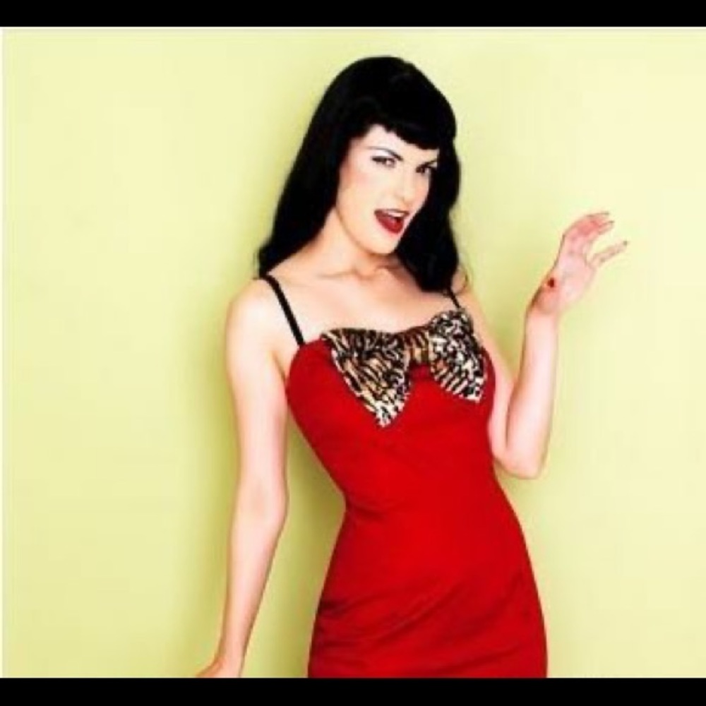 Lucky 13 Rockabilly Pinup Bow Wiggle Dress